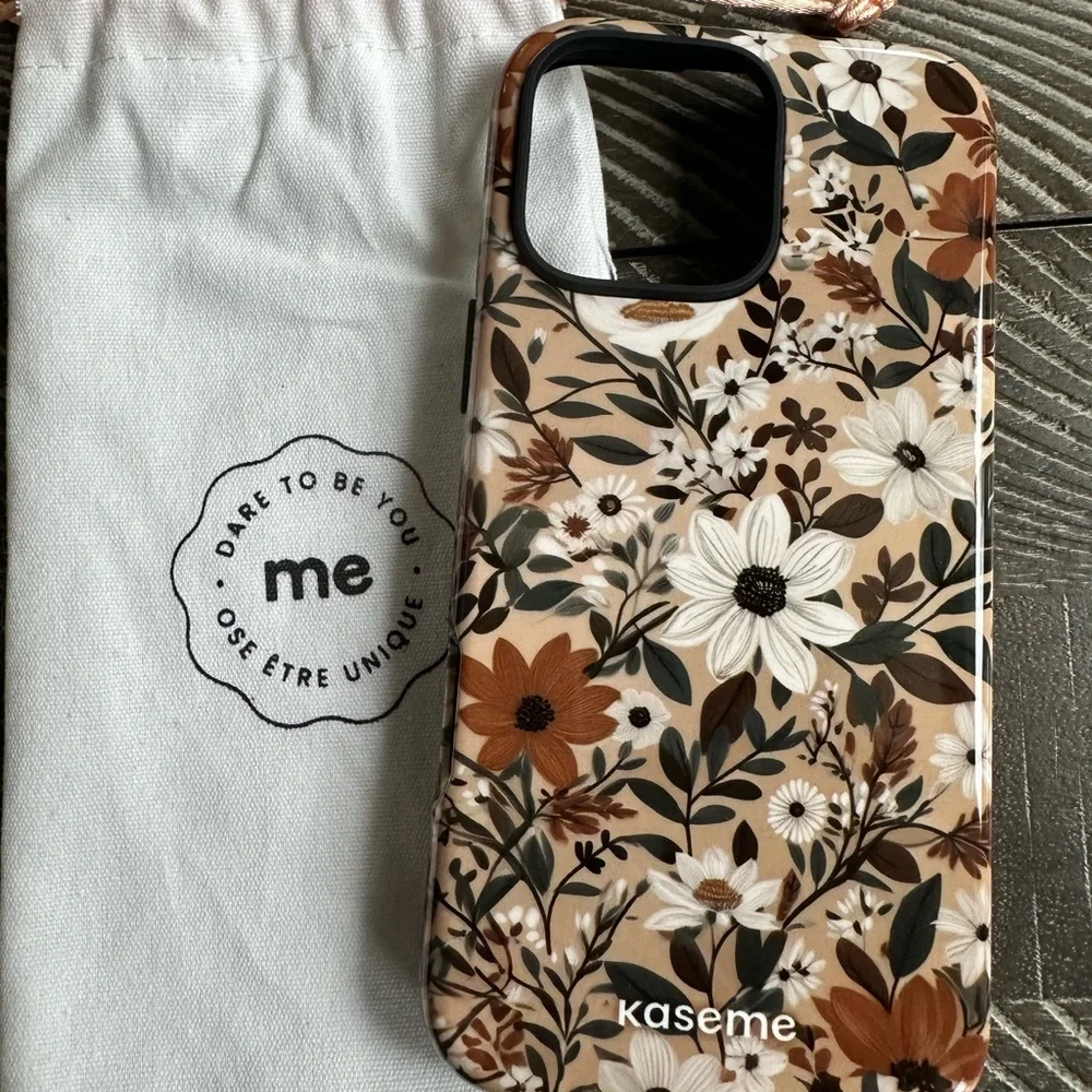 iPhone 16 Pro Max Case - Picture 1 of 2